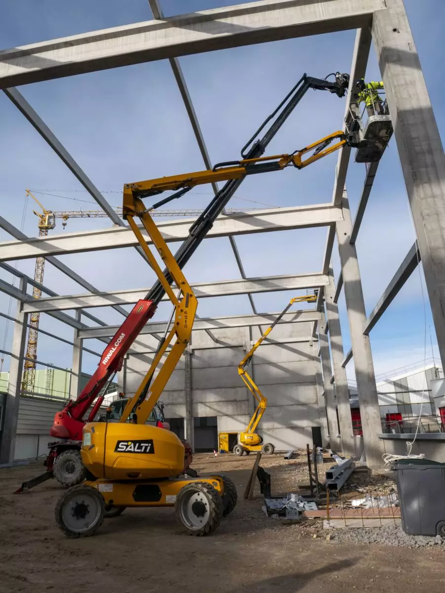 Nacelle articulée diesel